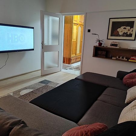 Spacious And Modern Apartment In Town Center Konjic Exteriör bild