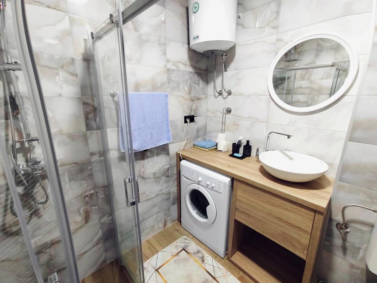Spacious And Modern Apartment In Town Center Konjic Exteriör bild